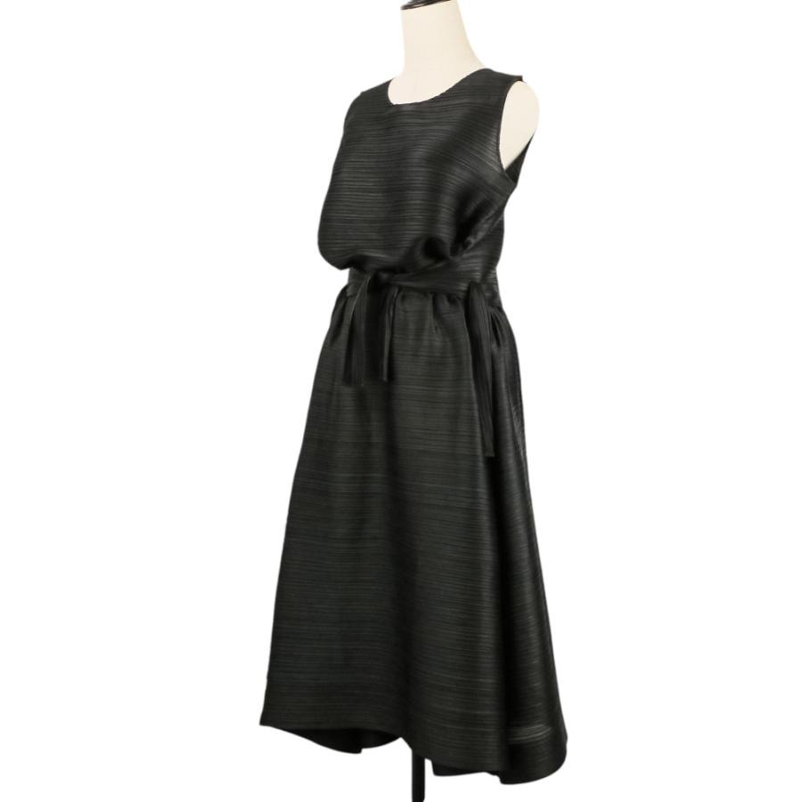 PLEATS PLEASE（プリーツ プリーズ） 美品 PLEATS PLEASE ISSEY MIYAKE
