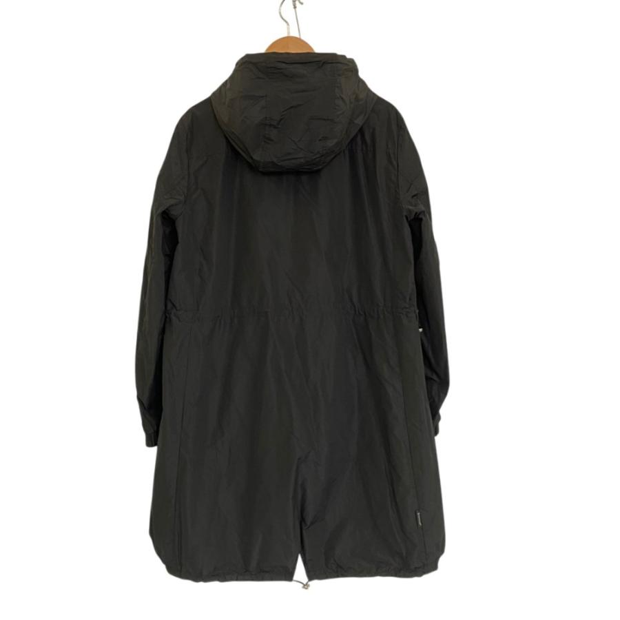 MONCLER（モンクレール） 美品 国内正規 EUFRASIA フラワープリント 