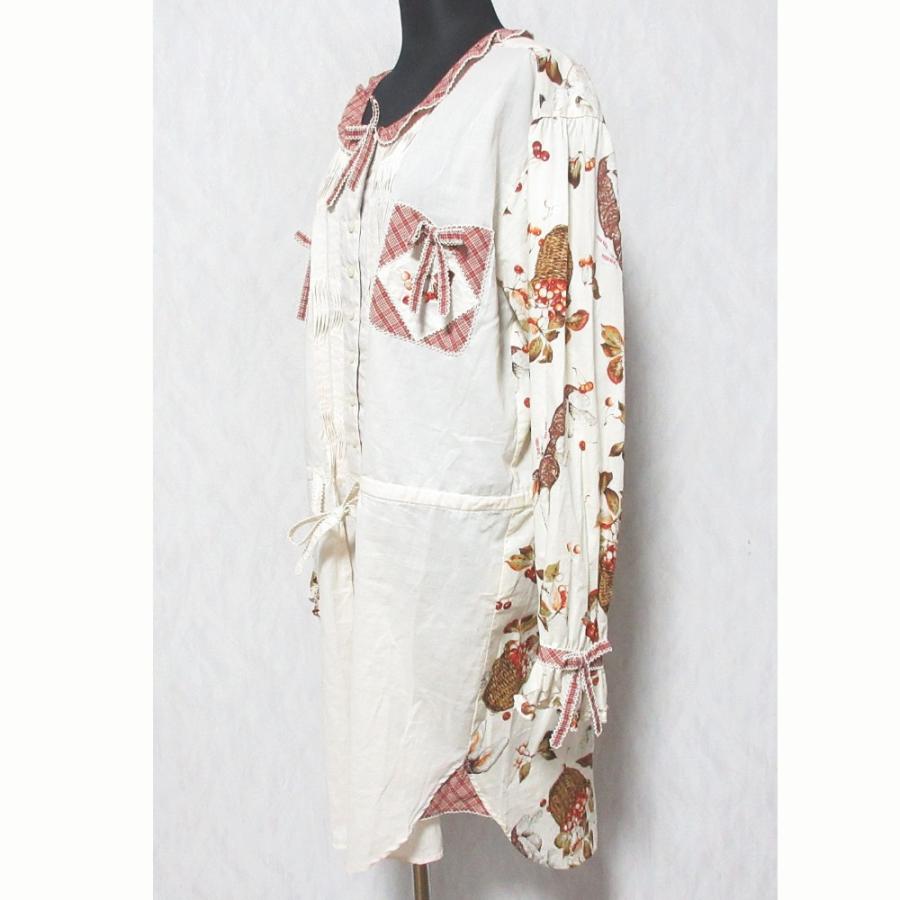 PINK HOUSE（ピンクハウス） 美品 オータムチェリーとうさぎプリント