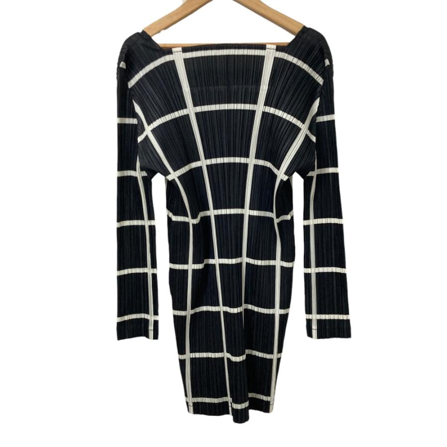 PLEATS PLEASE（プリーツ プリーズ） 良品 イッセイミヤケ スクエア