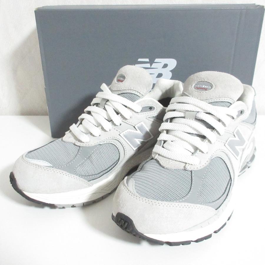 New Balance（ニューバランス） 美品 GORE-TEX スニーカー M2002RXJ 