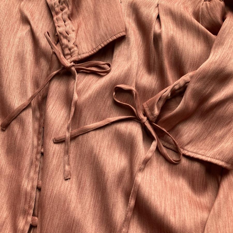 美品 AMERI VINTAGE アメリヴィンテージ TUCK SHAPE DRESS 両Vネック