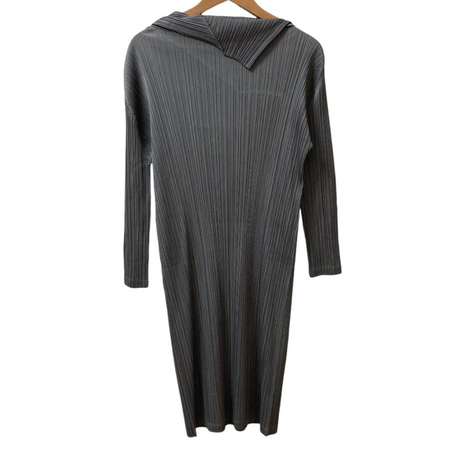 PLEATS PLEASE（プリーツ プリーズ） 美品 PLEATS PLEASE ISSEY MIYAKE