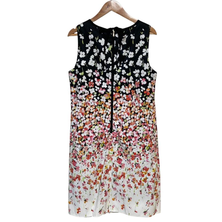 RED VALENTINO（レッドヴァレンティノ） 美品 フラワープリント