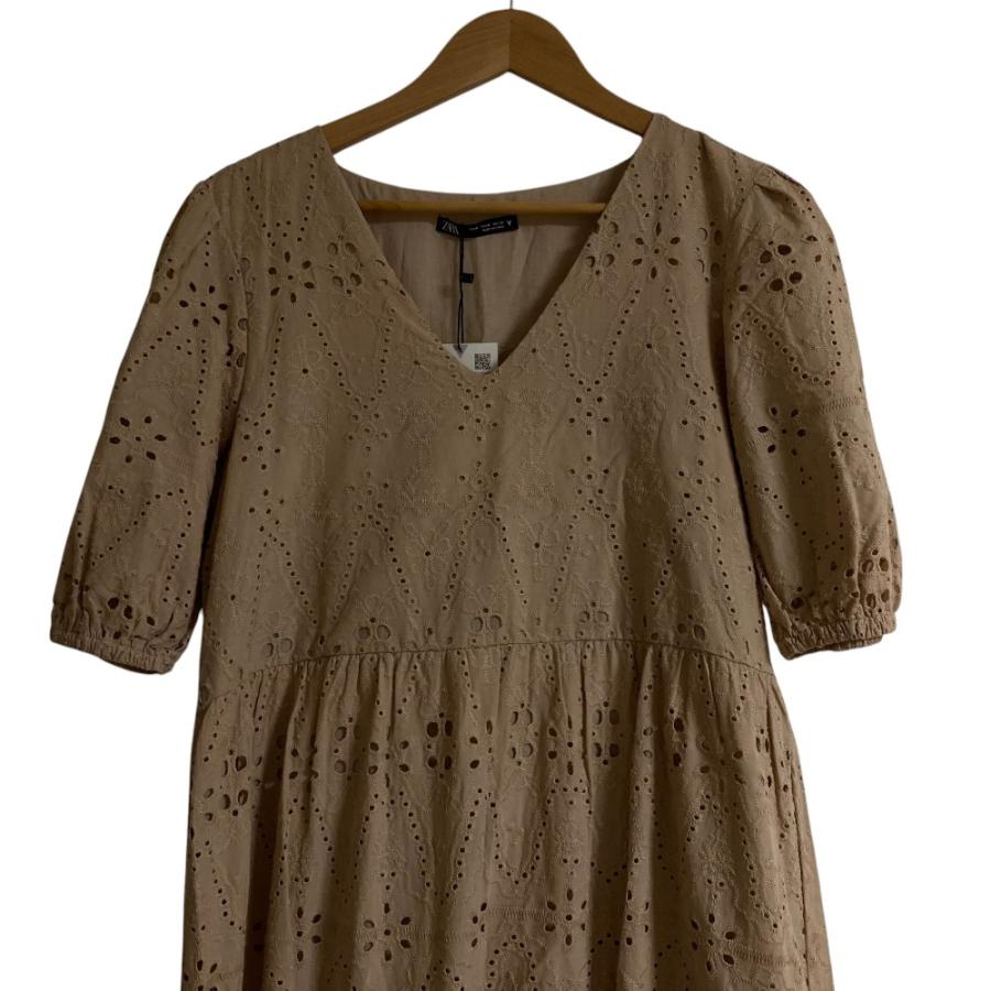 ZARA（ザラ） 美品 ティアードワンピース Mサイズ ベージュ レディース