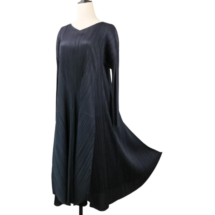 PLEATS PLEASE（プリーツ プリーズ） 美品 PLEATS PLEASE ISSEY MIYAKE