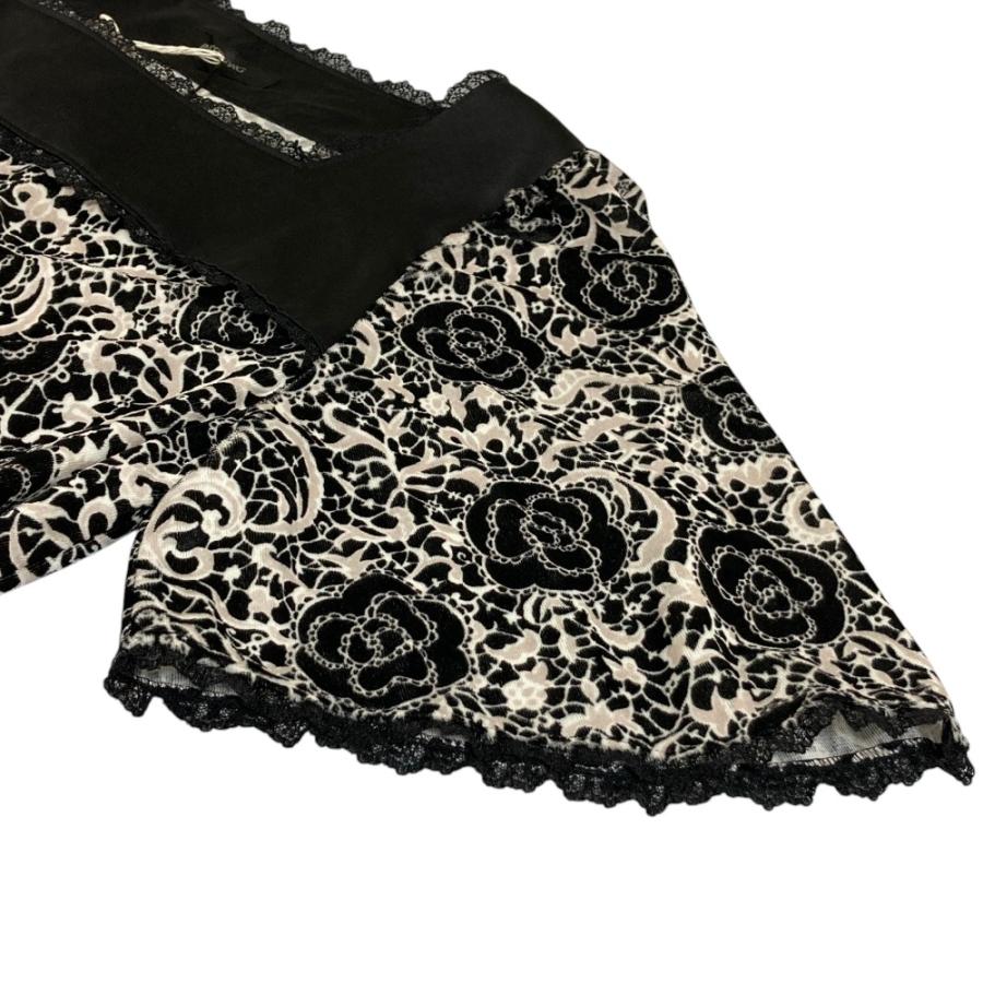 インゲボルグ INGEBORG 花柄 ボーラレースフラワープリント ワンピース INGEBORG（インゲボルグ） 美品 フラワープリント ショート