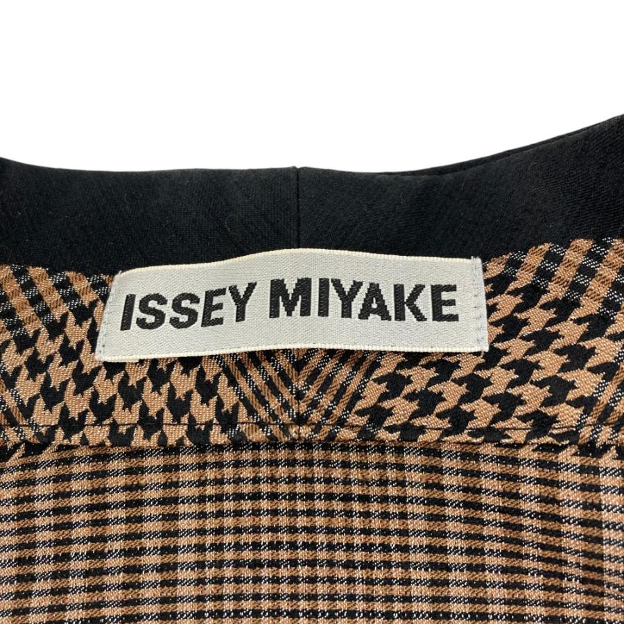 ISSEY MIYAKE（イッセイミヤケ） 良品 プリーツ切替 スタンドカラー