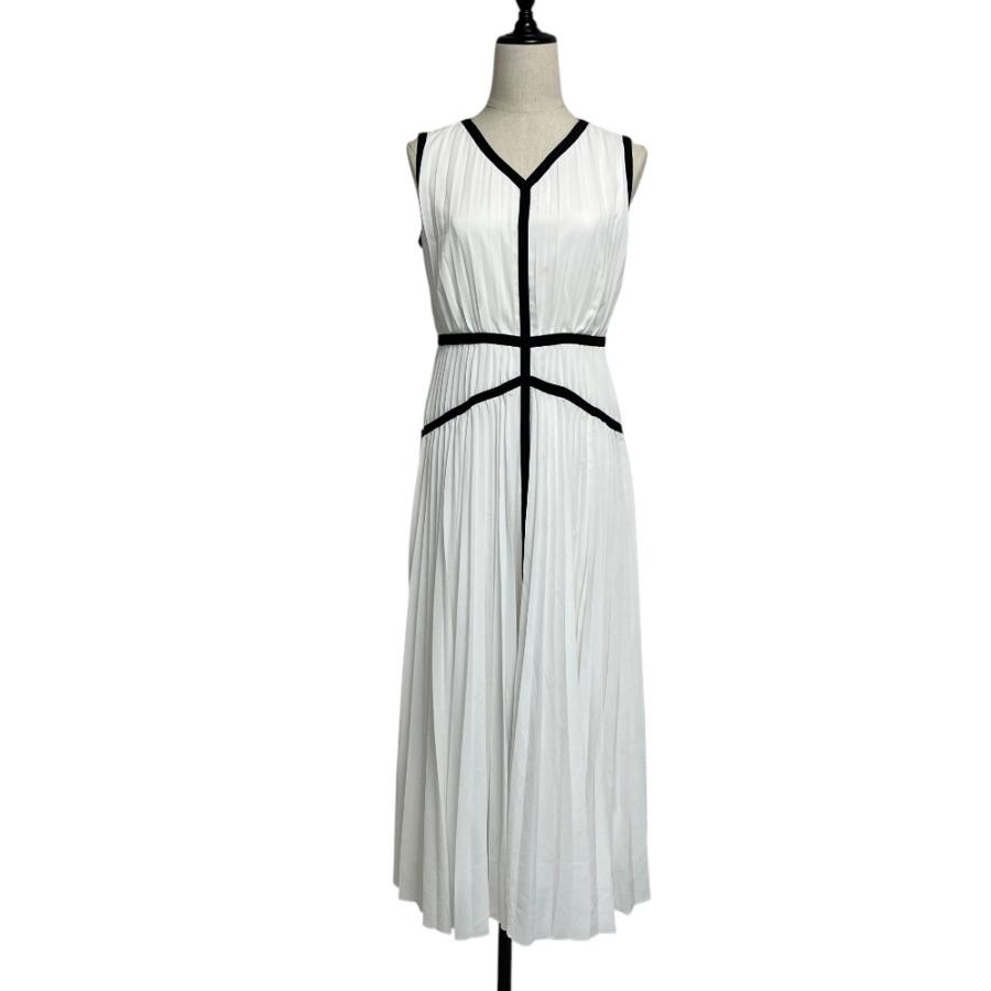 未使用 Herlipto ハーリップトゥ Formentera Pleated Bicolor Dress