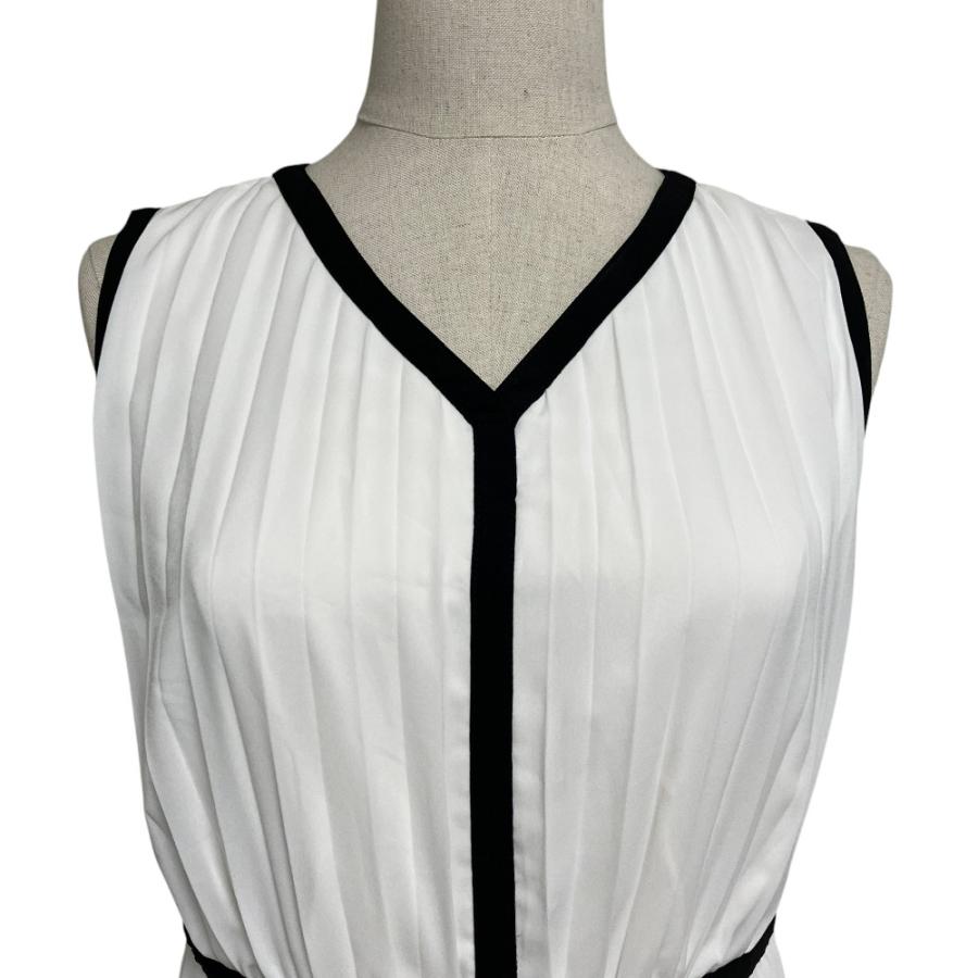 未使用 Herlipto ハーリップトゥ Formentera Pleated Bicolor Dress