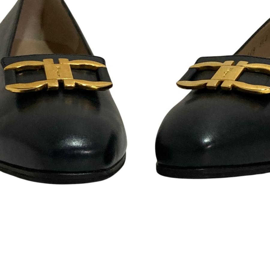 美品 Salvatore Ferragamo サルヴァトーレフェラガモ レザー