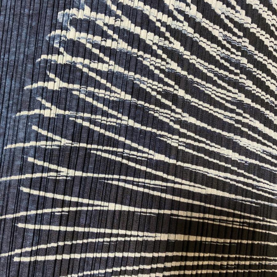 PLEATS PLEASE（プリーツ プリーズ） 美品 PLEATS PLEASE ISSEY MIYAKE