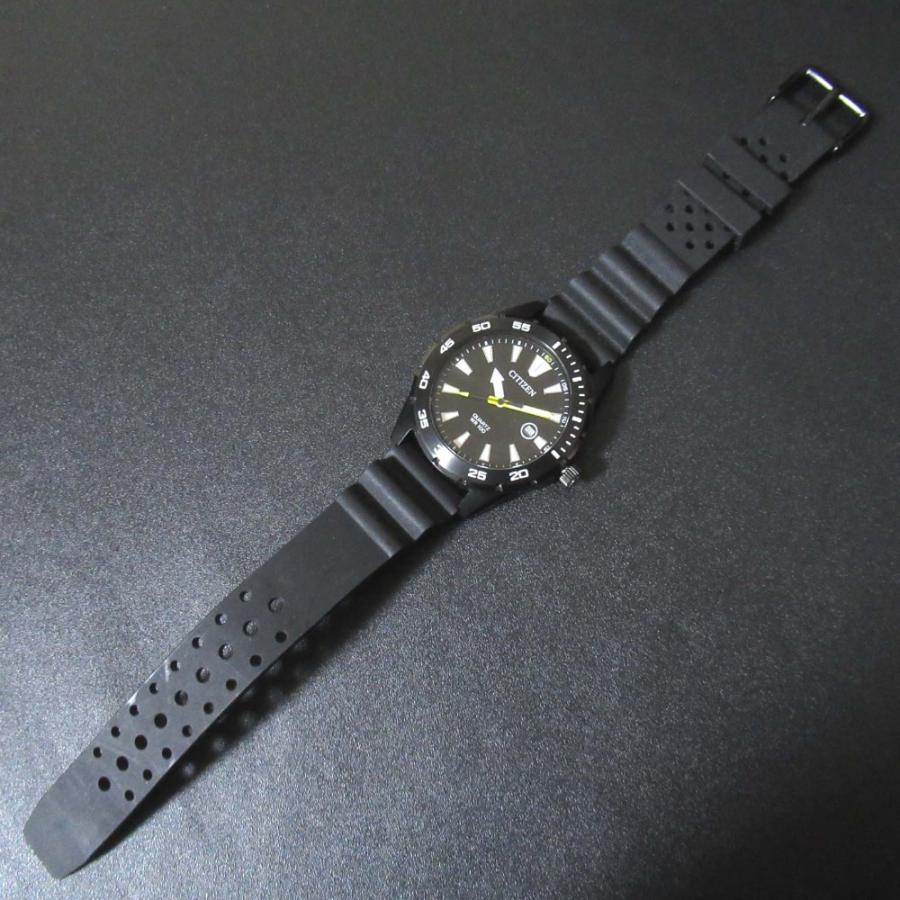 CITIZEN（シチズン） 美品 クォーツ アナログ デイト ラバーベルト 