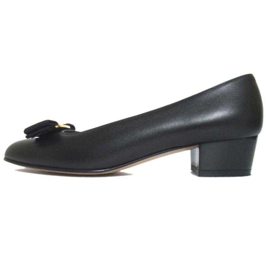 美品 salvatore ferragamo サルヴァトーレフェラガモ レザー ヴァラ