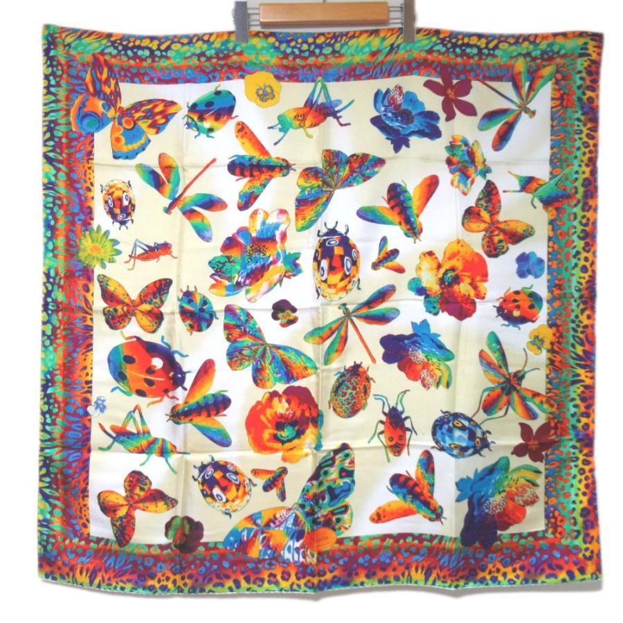 GUCCI（グッチ） 美品 シルク100% 昆虫柄 総柄 大判 スカーフ マルチ