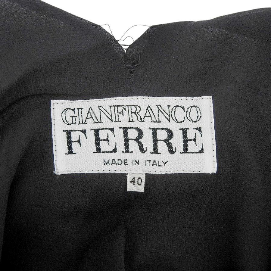 GIANFRANCO FERRE（ジャンフランコフェレ） 美品 ストライプ柄