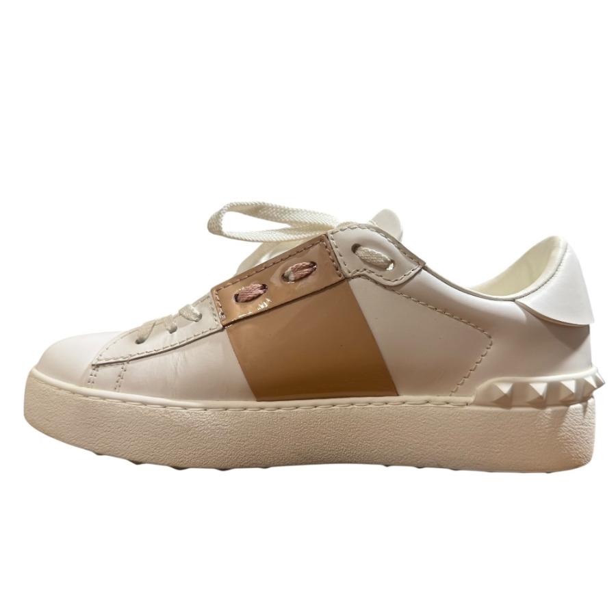 VALENTINO GARAVANI（ヴァレンティノ ガラヴァーニ） 美品 レザー