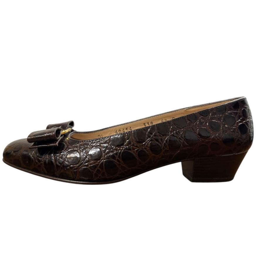【新品未使用】フェラガモ パンプス ヒール クロコ型押し レザー ヴァラリボン 美品 Salvatore Ferragamo サルヴァトーレフェラガモ クロコ型押し