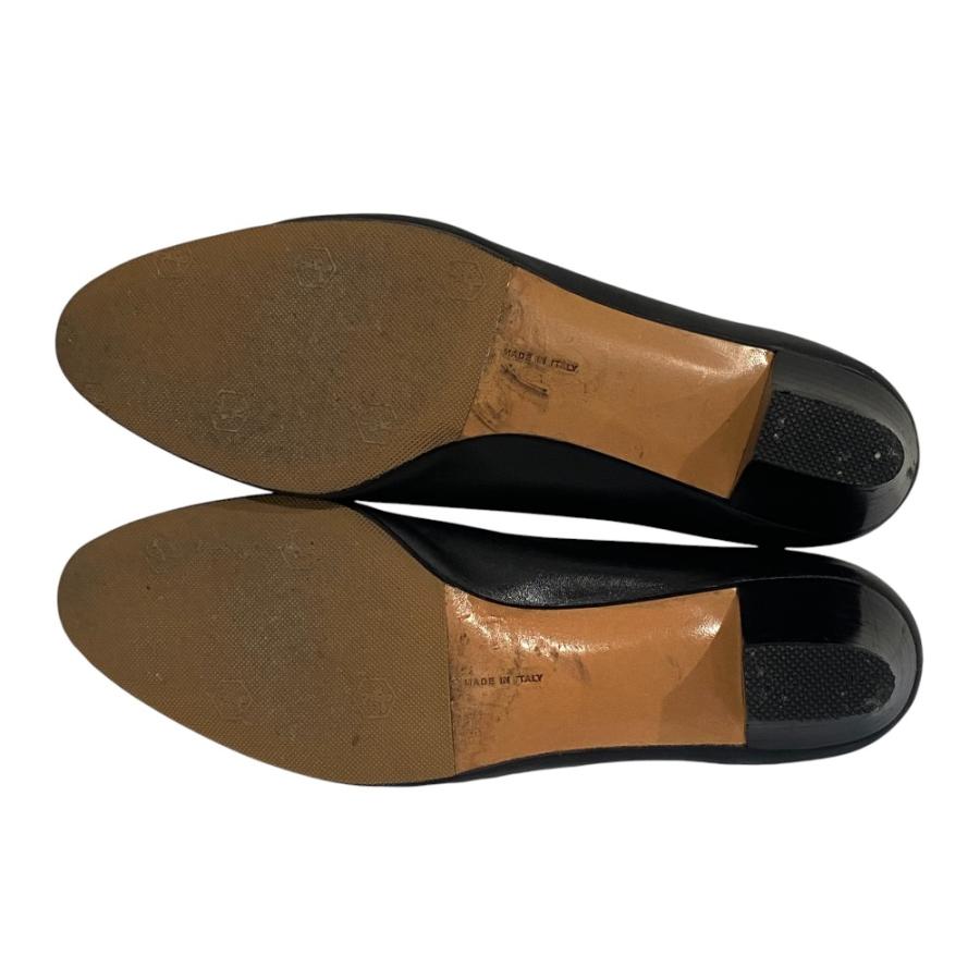 美品 Salvatore Ferragamo サルヴァトーレフェラガモ スクエア金具 