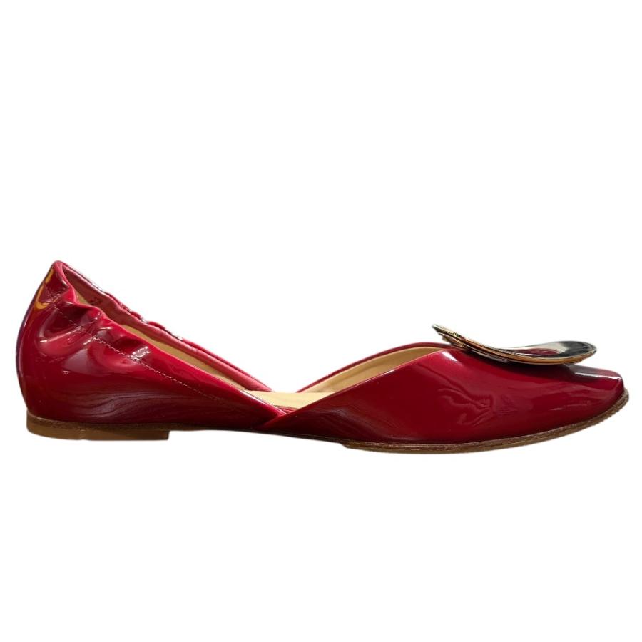 Roger Vivier（ロジェヴィヴィエ） 美品 パテントレザー フラット 