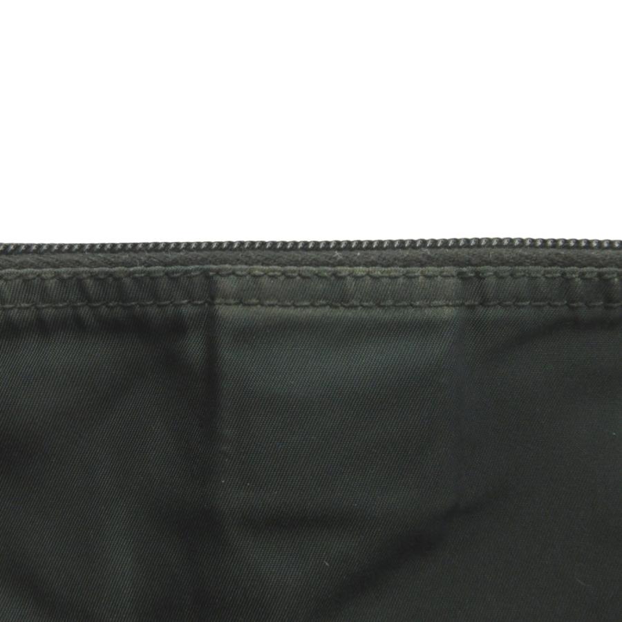 PRADA（プラダ） トライアングルロゴ ナイロン ポーチ ミニ バッグ 鞄