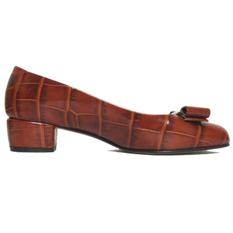 新品同様 Salvatore Ferragamo サルヴァトーレフェラガモ クロコ型押し