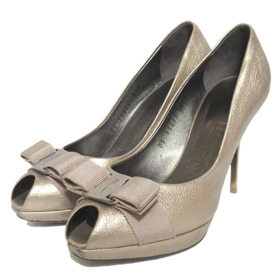 美品 Salvatore Ferragamo サルヴァトーレフェラガモ ヴァラリボン 