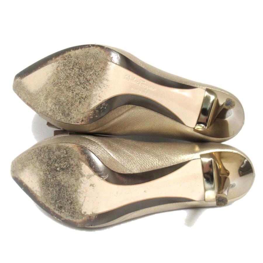 美品 Salvatore Ferragamo サルヴァトーレフェラガモ ヴァラリボン 