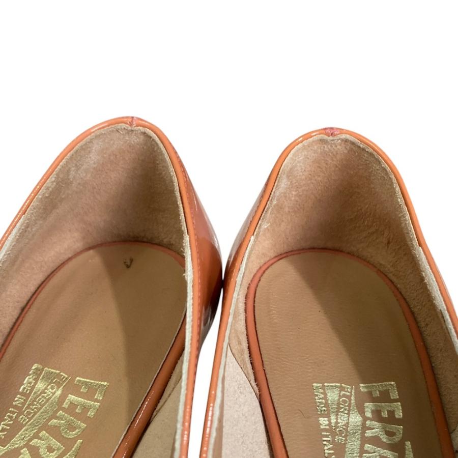 良品 Salvatore Ferragamo サルヴァトーレフェラガモ パテントレザー