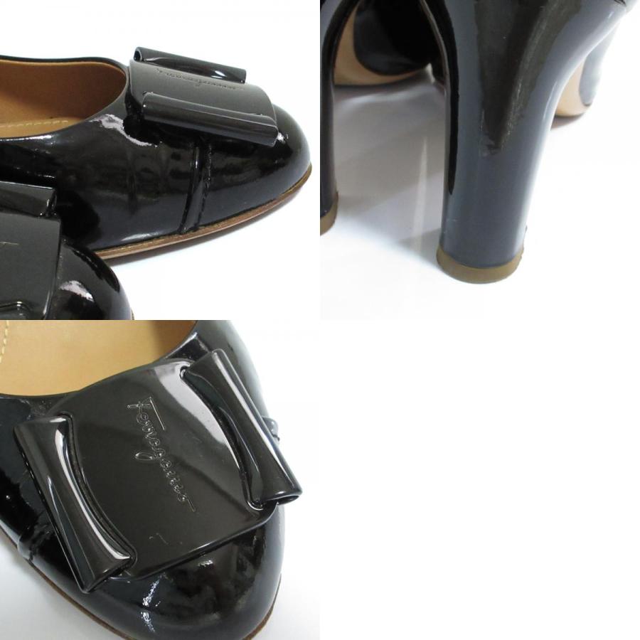 美品 Salvatore Ferragamo サルヴァトーレフェラガモ ヴァラ金具 
