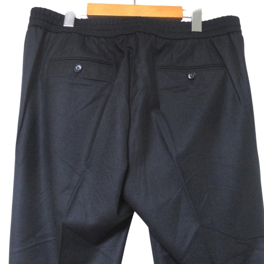 ブリオーニ（Brioni） ノープリーツウールスラックス 50 Brioni（ブリオーニ） 美品 SUSTAINABLE バージンウール イージー