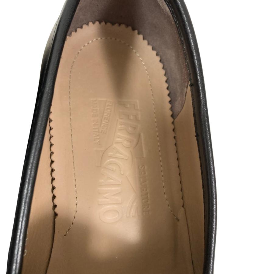 美品 Salvatore Ferragamo サルヴァトーレフェラガモ ガンチーニ金具