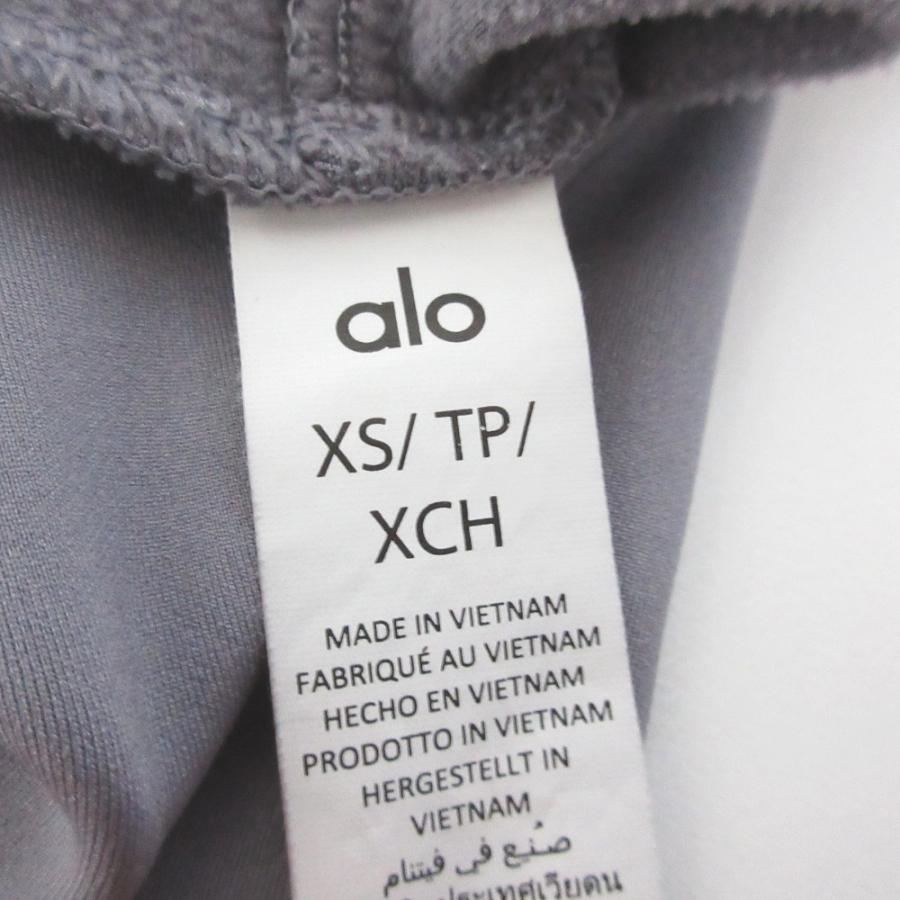 美品 alo yoga アローヨガ Airlift Winter Warm フード付きランナー カットソー W3735R XS グレー レディース 古着 中古 USED Alo Yoga 美品 アローヨガ Airlift Winter Warm フード付きランナー