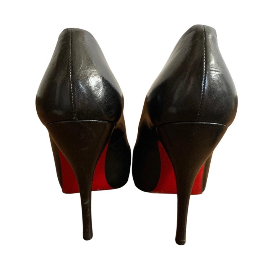 Christian Louboutin（クリスチャンルブタン） アーモンドトゥ レザー