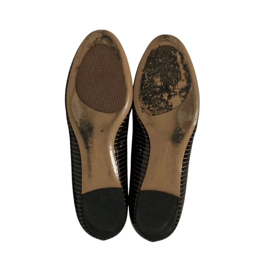 【未使用】サルバトーレフェラガモ37 ヴァラリボン　パンプス パテント 良品 Salvatore Ferragamo サルヴァトーレフェラガモ パテントレザー