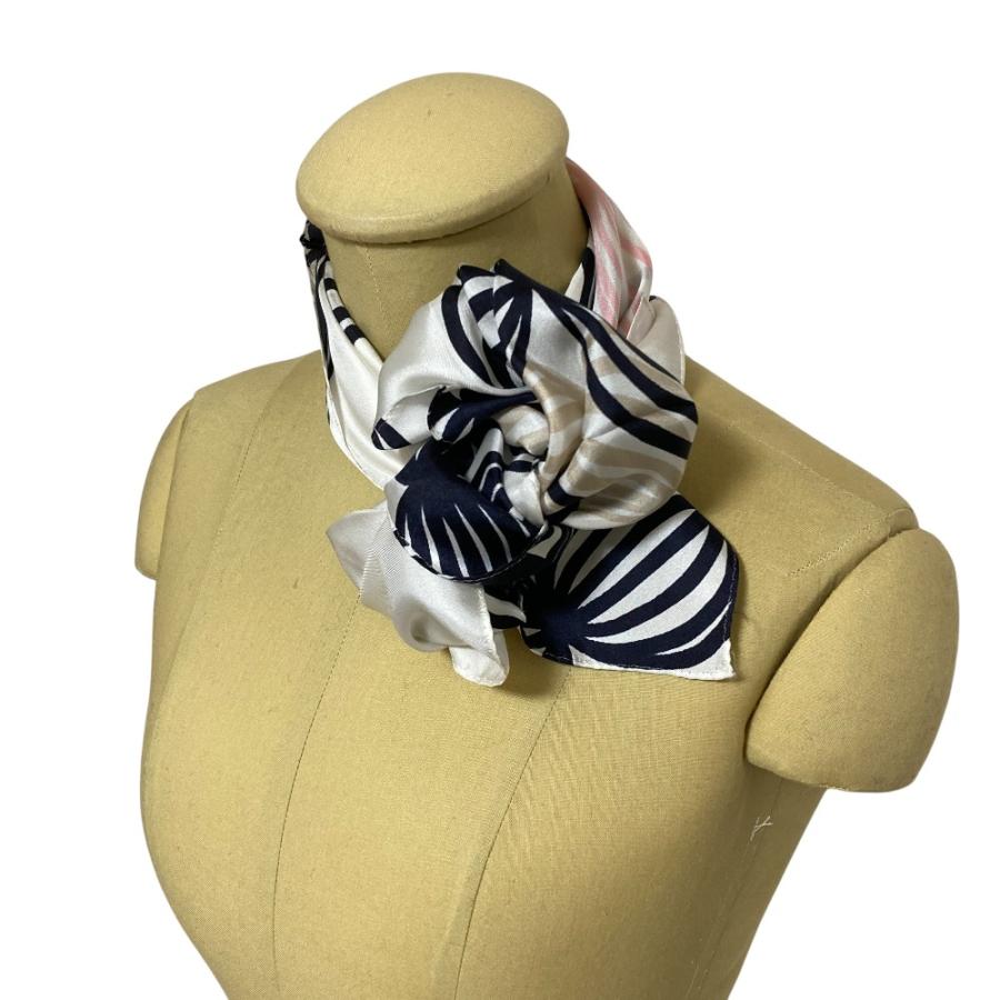 mina perhonen（ミナペルホネン） 美品 min〓 perhonen スカーフ