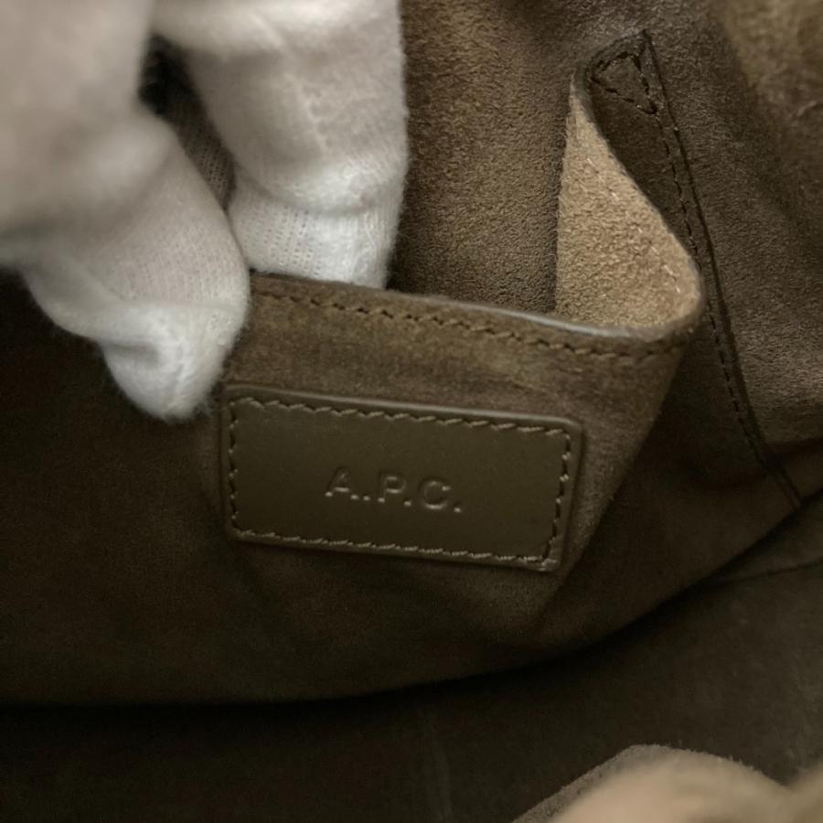 美品 A.P.C. アーペーセー SAC COURTNEY SMALL コートニー レザー ショルダーバッグ ブラウン レディース 古着 中古 USED A.P.C.（アーペーセー） 美品 SAC COURTNEY SMALL コートニー レザー