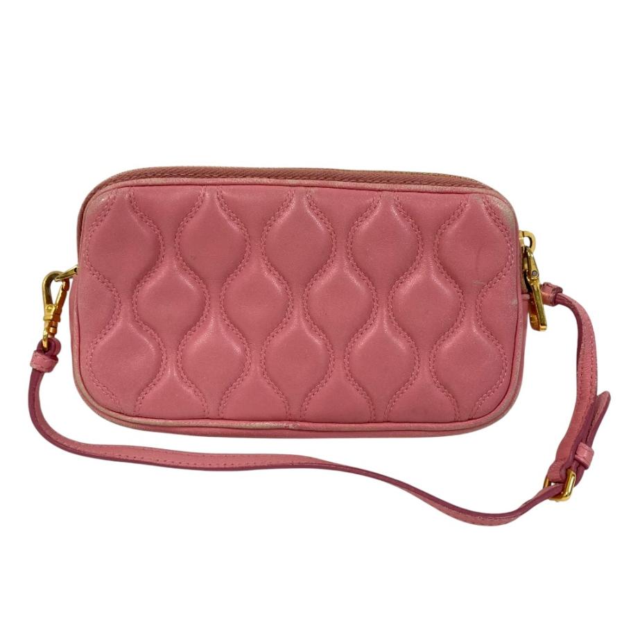 【新品未使用】MIUMIUナッパレザー  ミニショルダーバッグ　ピンク ミュウミュウ miu miu アルカディ マテラッセレザー ミニバッグ 5BP077