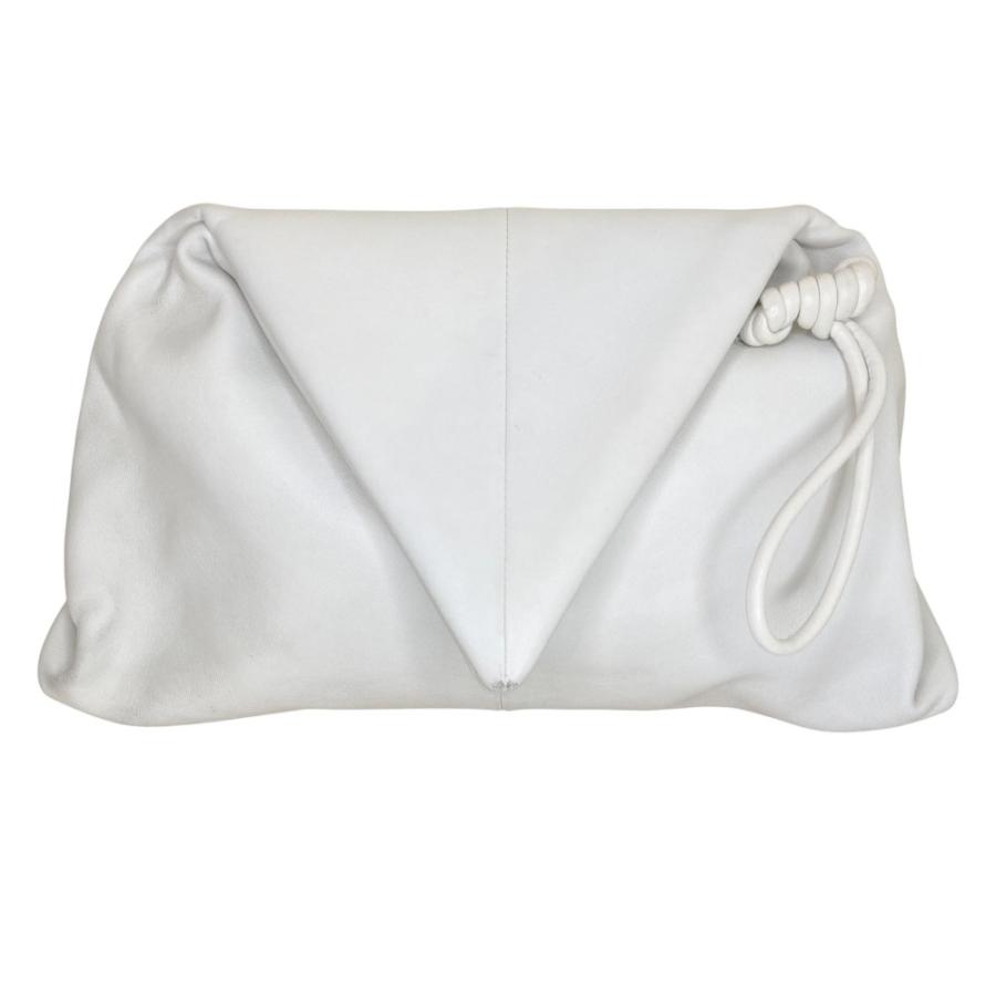 BOTTEGA VENETA　トライアングル　クラッチバッグ美品 良品 BOTTEGA VENETA ボッテガヴェネタ トライアングルフラップ