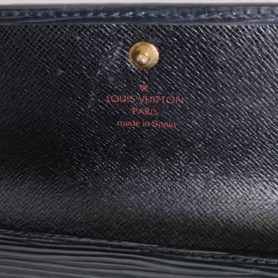 LOUIS VUITTON（ルイ・ヴィトン） エピ ポルトトレゾール