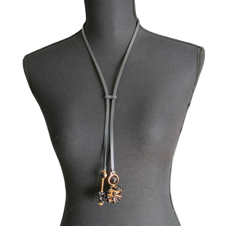 MARNI（マルニ） 美品 ビジュー ネックレス ペンダント アクセサリー 