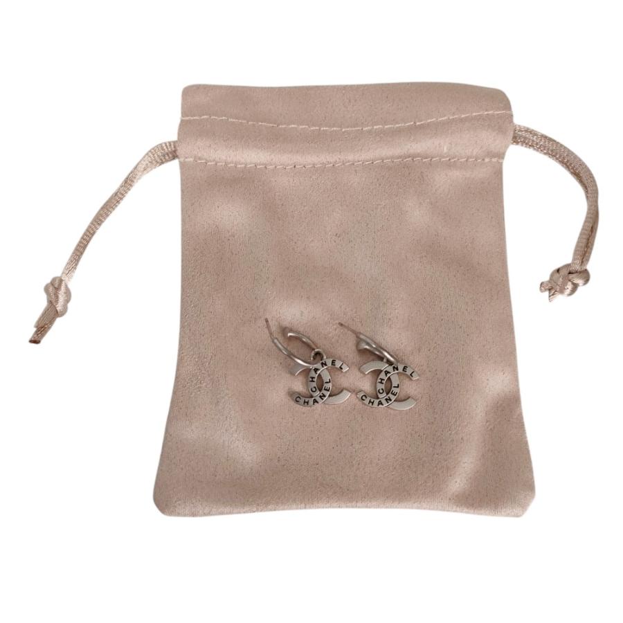 【正規品】シャネル ピアス フープ ココマーク シルバー ヴィンテージ 箱付 CHANEL（シャネル） 美品 ココマーク メタル フープピアス シルバー