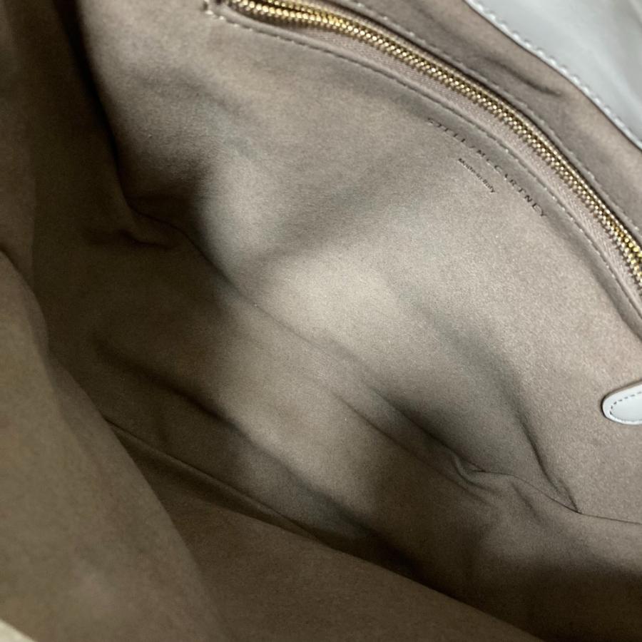 美品 STELLA McCARTNEY ステラマッカートニー Medium Zip  Logo Debossed Shoulder Bag ショルダーバッグ 700234 ホワイト レディース 古着 中古 USED Stella McCartney（ステラ・マッカートニー） 美品 Medium Zip Logo