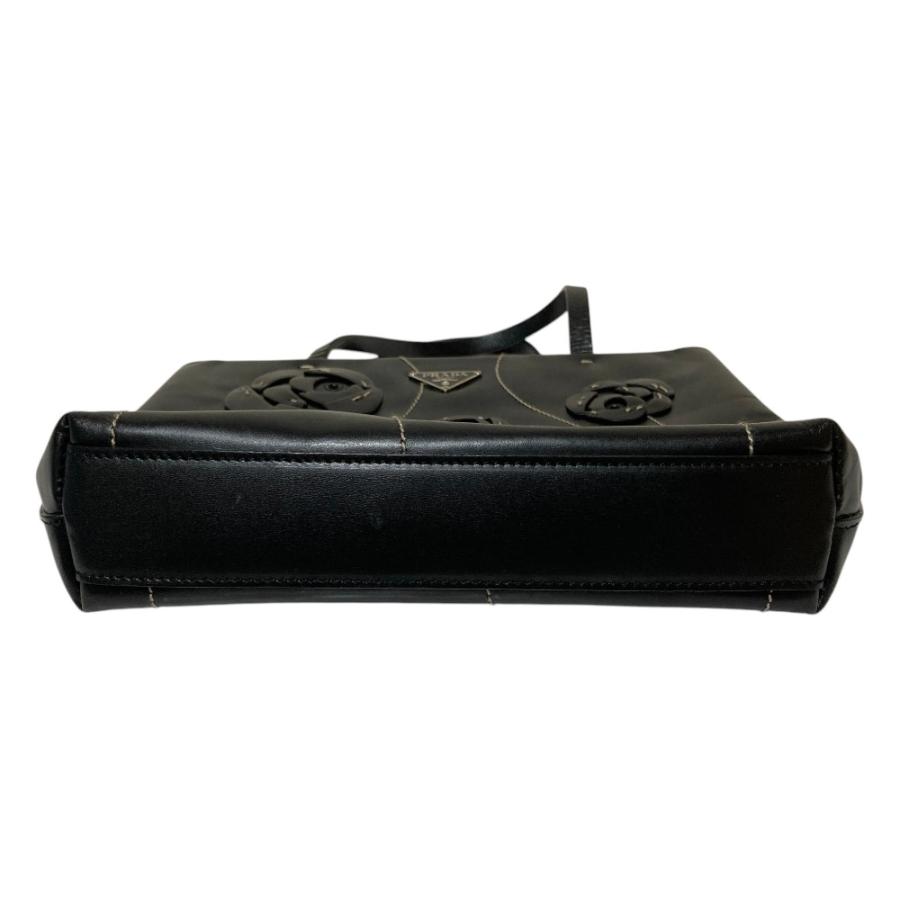 プラダ　カフス　トライアングルロゴ　925　ゴールド　黒　ブラック　2LG095 PRADA（プラダ） 美品 トライアングルロゴプレート フラワーモチーフ