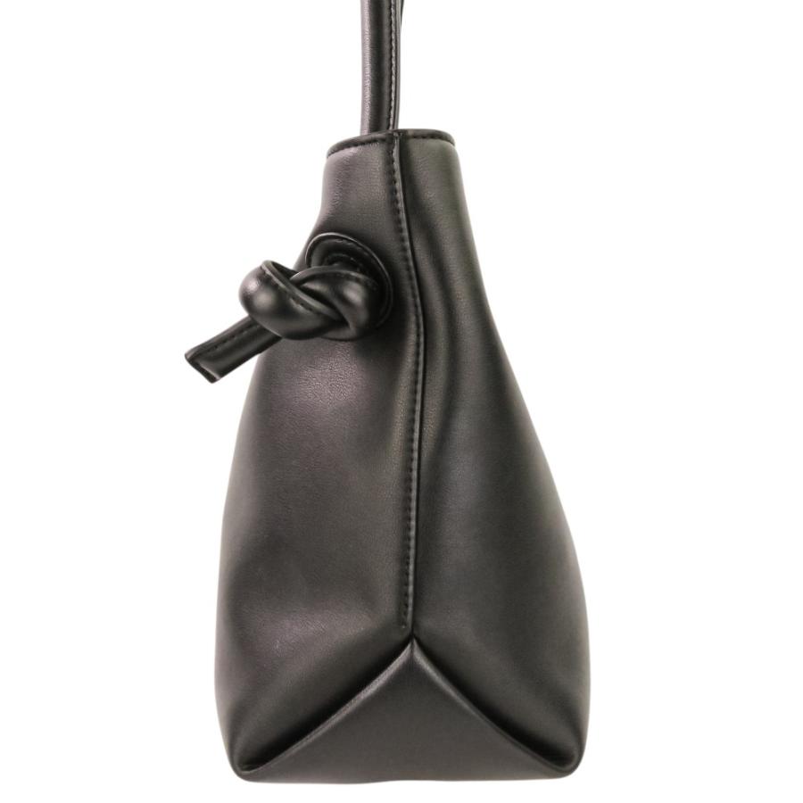 VASIC（ヴァジック） 美品 PATTI MINI パッティミニ レザー