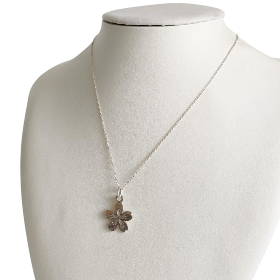 Tiffany & Co. GO WOMEN 2015 ネックレス TIFFANY&Co.（ティファニー） 美品 TIFFANY&Co 925 GO WOMEN 2015 桜