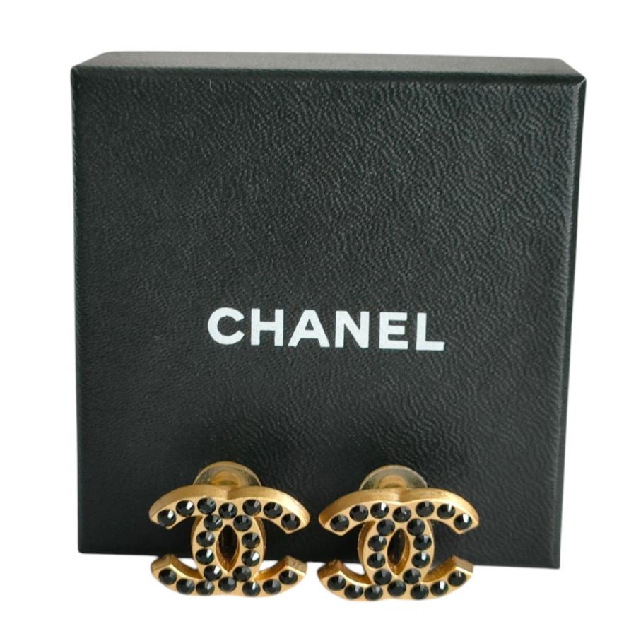良品 CHANEL シャネル 01A ココマーク ブラックラインストーン クリップイヤリング 箱付き ゴールドカラー レディース 古着 中古の画像