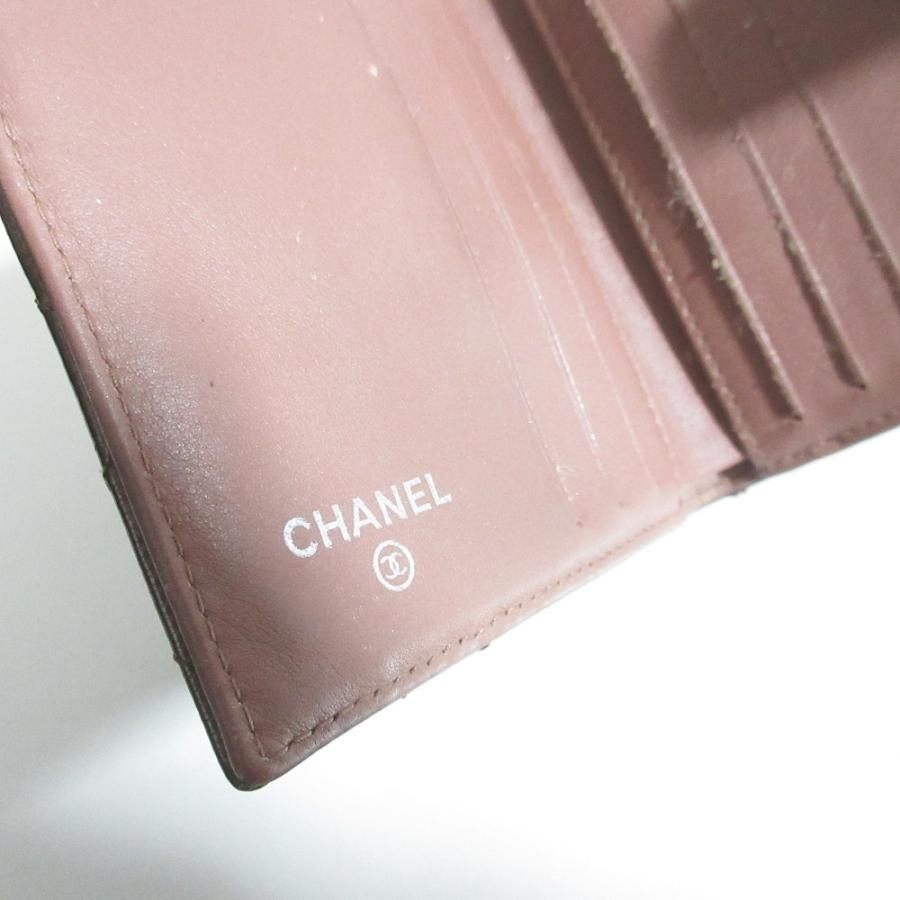 CHANEL（シャネル） 良品 マトラッセ パテントレザー Wホック