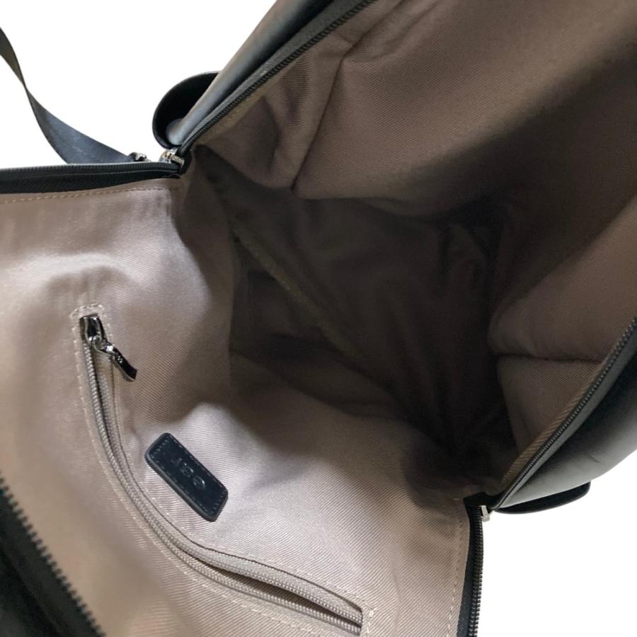 ear PAPILLONNER（イア パピヨネ） 美品 レザー リュック デイパック 