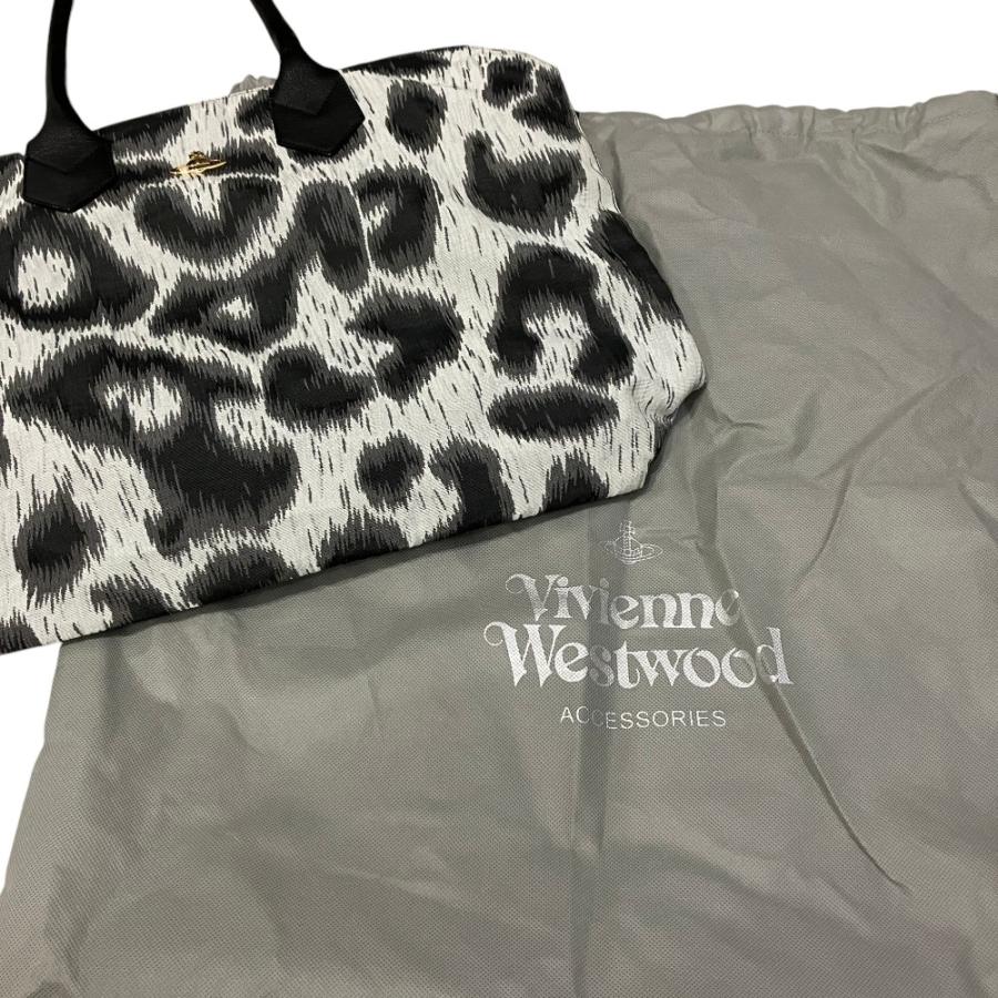 Vivienne Westwood（ヴィヴィアンウエストウッド） 美品 レオパード柄